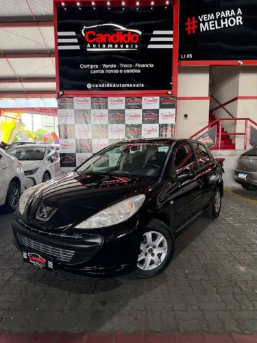 Peugeot 207 XR 1.4 Flex 8V 3P 2011
