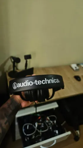 Fone áudio technica