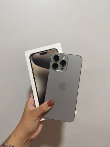 iPhone 15 Pro Max 256gb LEIA ANÚNCIO