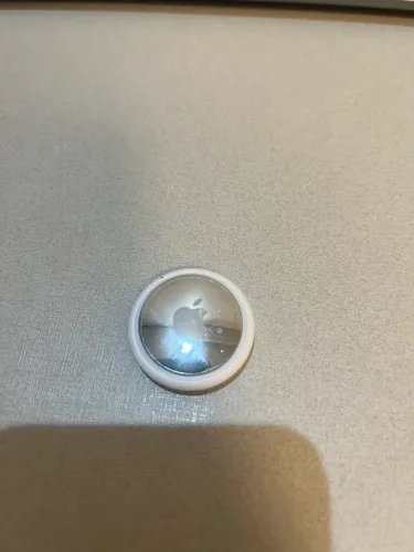 AirTag Apple