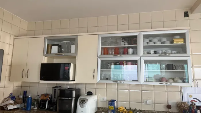 Armário suspenso