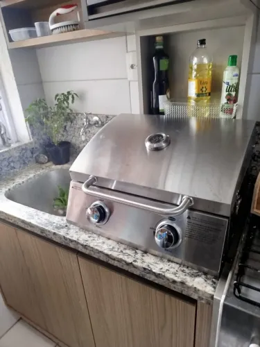 Churrasqueira Portátil a Gás Malta 2 Queimadores Inox + Termômetro NOVA