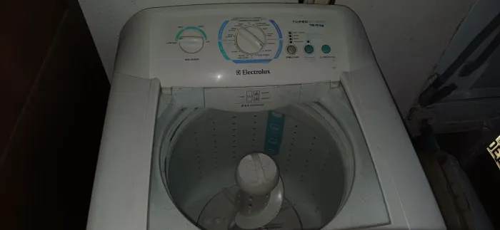 Máquina de lavar Electrolux 