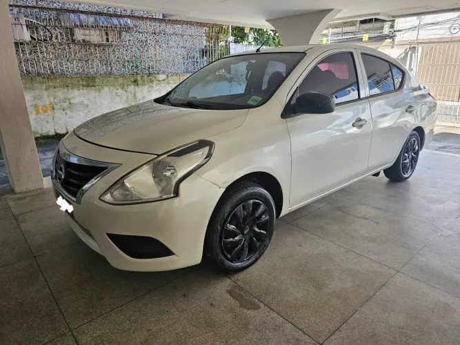 Nissan Versa 1.0 12V Flexstart 4P Mec. 2017