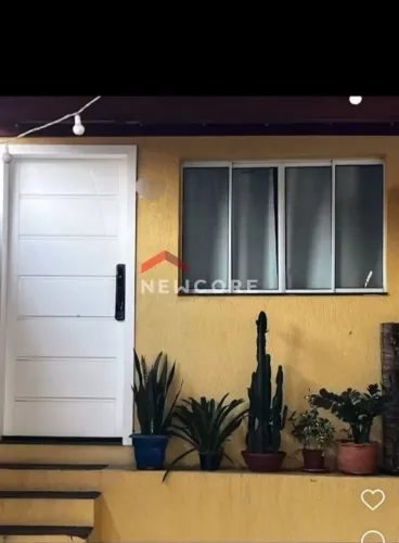 Casa de condomínio em Rua Klaercia Alves Rocha - Vila Lucinda - Jandira/SP