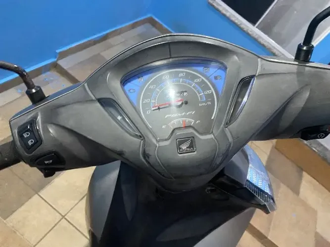Honda biz 110 prata 
