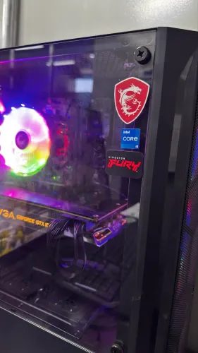 Pc i5 12400 GTX 1080, 16GB ram 3200 Mhz M2 de 1 TB