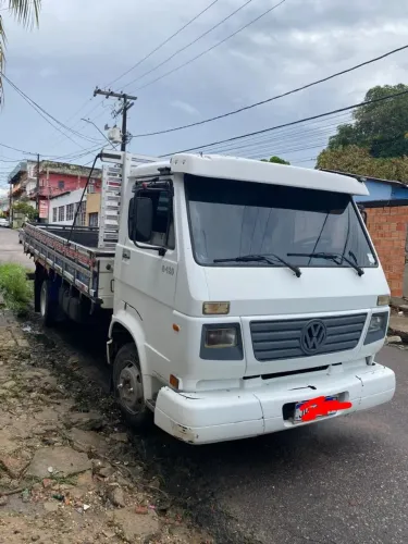 Vendo caminha vê 8120 ano 2001/2002 valor 130 mil