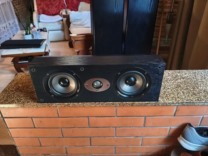 Caixa central polk TSX 150C