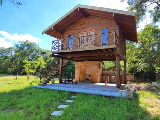 Alugo uma linda Chacara com chalé 4.200 m2