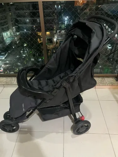 Carrinho de Bebê Cosco Toffy Preto