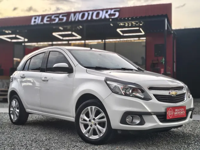 Chevrolet Agile LTZ Effect 1.4 8V Flexpower 5P MEC 2014