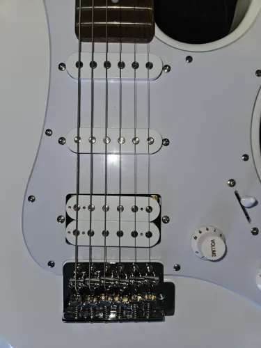 Guitarra Pacifica Pac 012