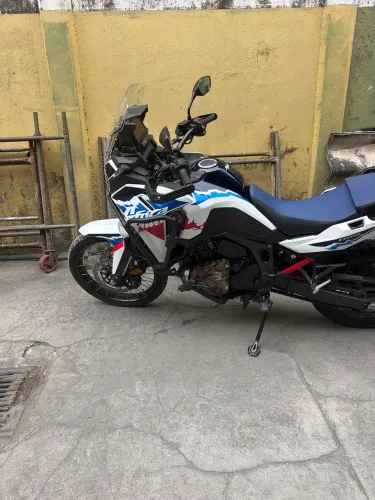 África twin 1100 automática 100 mil