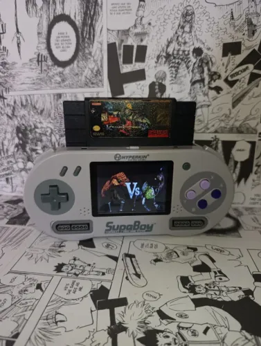 Console Portátil Supaboy (Roda Cartuchos de Super Nintendo)