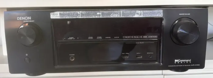 Receiver Denon AVR-X1000 (série In-Command)