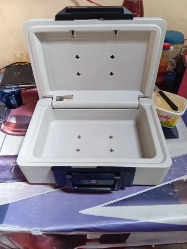 Dispositivo de arquivo isolado Sentry 1100 classe 350 resistência ao fogo cofre com chave