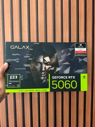 Placa de vídeo RTX 5060 Galax OC (Garantia)