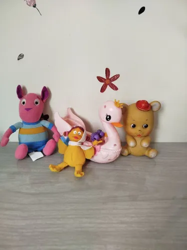 Lote de brinquedos