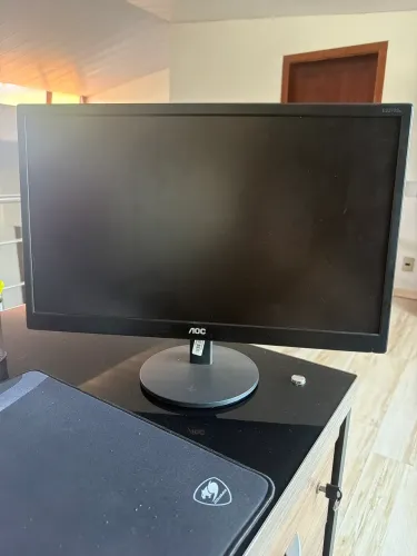 Monitor AOC