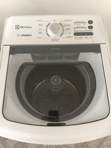 Vende-se Máquina de Lavar Electrolux - R$ 950,00