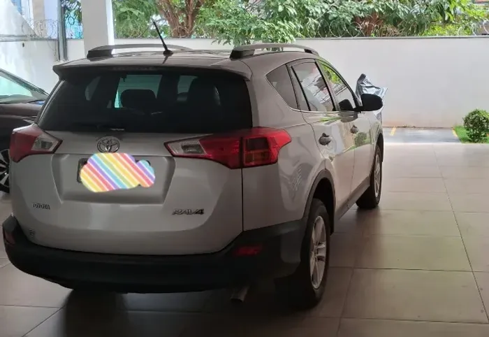 Toyota RAV4 2.0 4X2 16V Aut. 2013