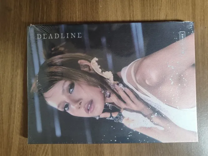 Lisa Deadline Silver