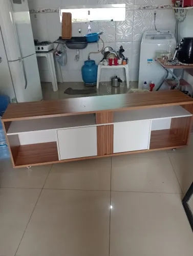 Vendo rack seminovo MDF