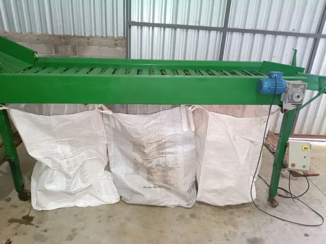 Máquina de limpar cebola