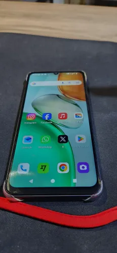 Estou vendendo um celular Honor Play 10. Usado por uma semana.