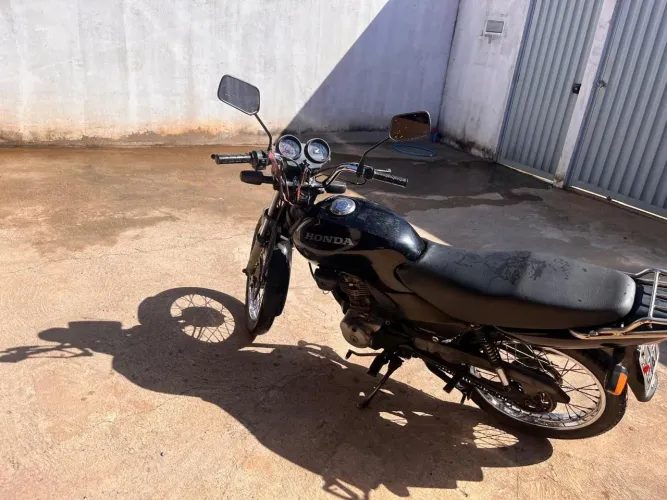 Vendo moto fan 2008 125 ótimo estado 