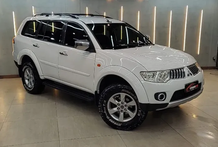 Mitsubishi Pajero Dakar 3.2 4X4 T.i. Dies. 5P Aut. 2012