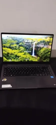 Samsung Galaxy Book2 - i5 / 8 GB / SSD 256 GB