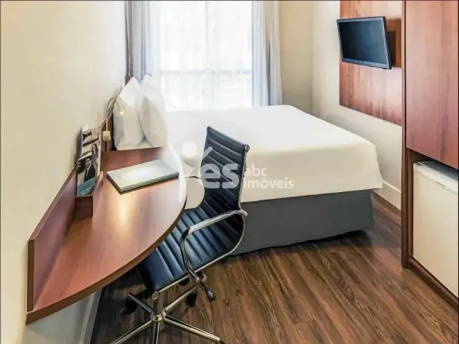 Venda de Studio Semi mobiliado em Santa Paula, São Caetano do Sul - com 18m² de área útil 