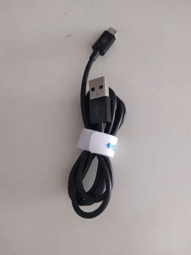 Cabo de dados, micro USB. R$ 20,00. Whats *.. *..37799616