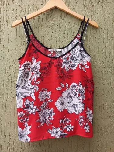 Camiseta Floral tam 36