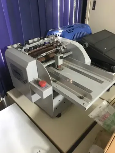 Máquina Para Envelopar Boletos - Marca RIBRA