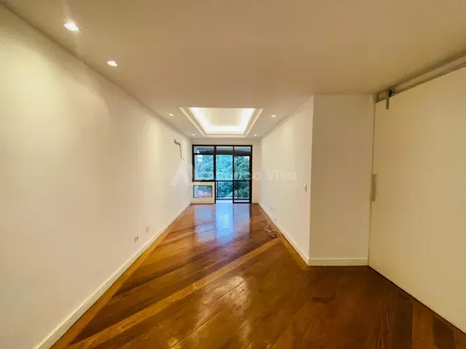 Jardim Botânico | Apartamento 3 quartos, sendo 1 suite