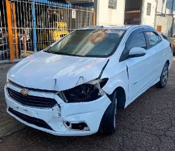 sucata chevrolet prisma 2017 manual..