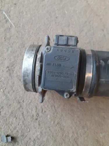 Fluxo de ar do escort zetec 1.8 16v 