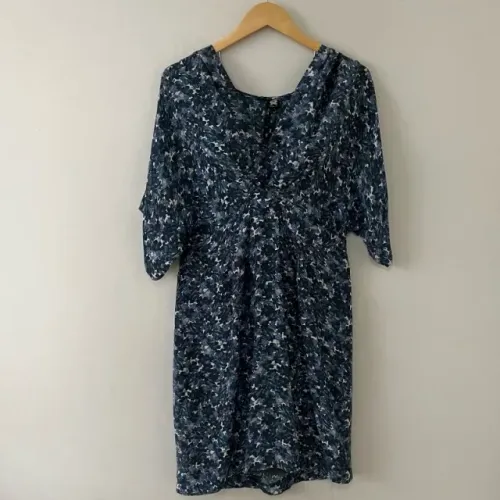 vestido curto folic