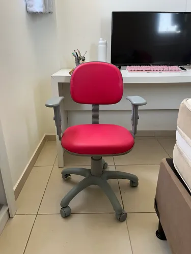 Cadeira escritório giratória 