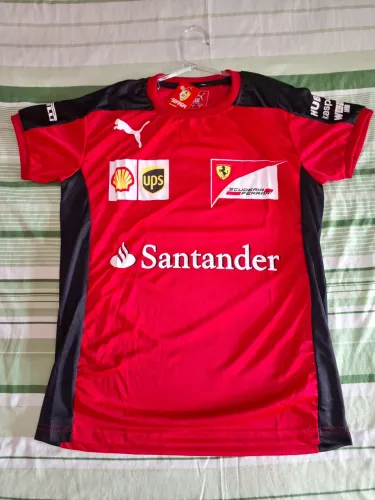 Camiseta Ferrari - Vermelha (p ao gg)