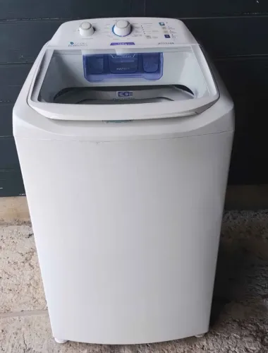 MÁQUINA ELECTROLUX 10,5 KG 127V 3 MESES DE GARANTIA 