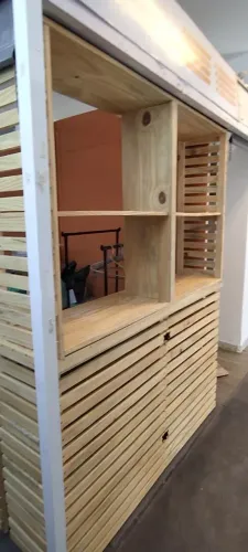 Balcão de madeira para comércio