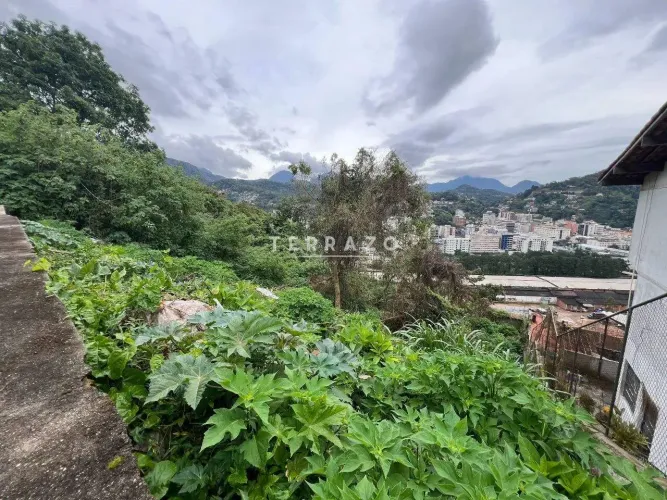Terreno à venda, Fazendinha - Teresópolis/RJ