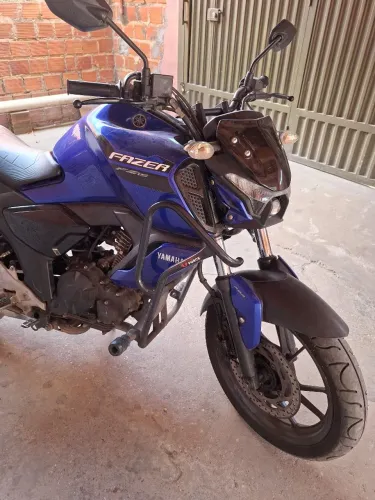 Yamaha FZ15