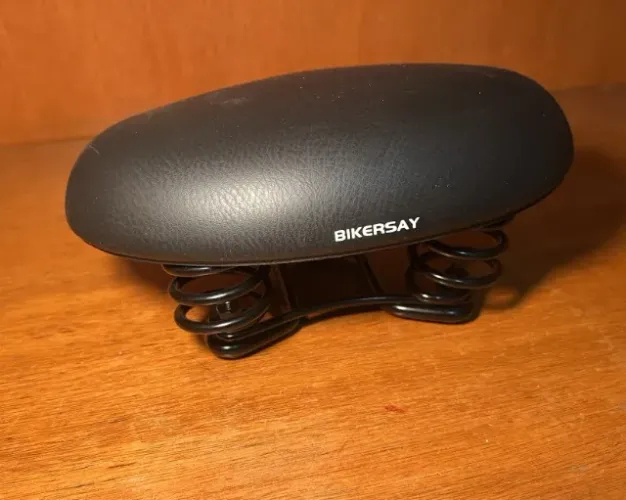 Assento de Bicicleta Bikersay confortável e fácil de instalar - NOVO, NUNCA USADO