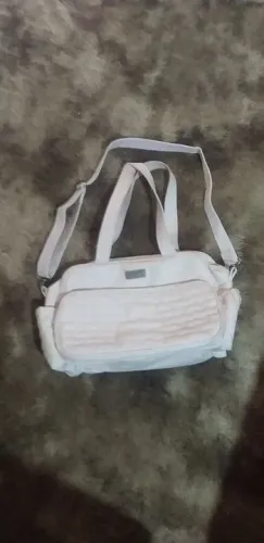 Bolsa de maternidade na cor rosa bebê de alta qualidade no valor de R$50