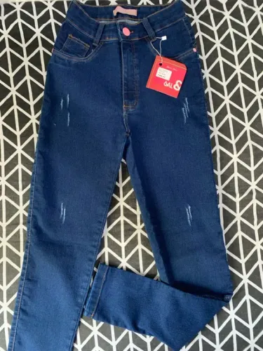Calça jeans Azul escuro sal e pimenta 